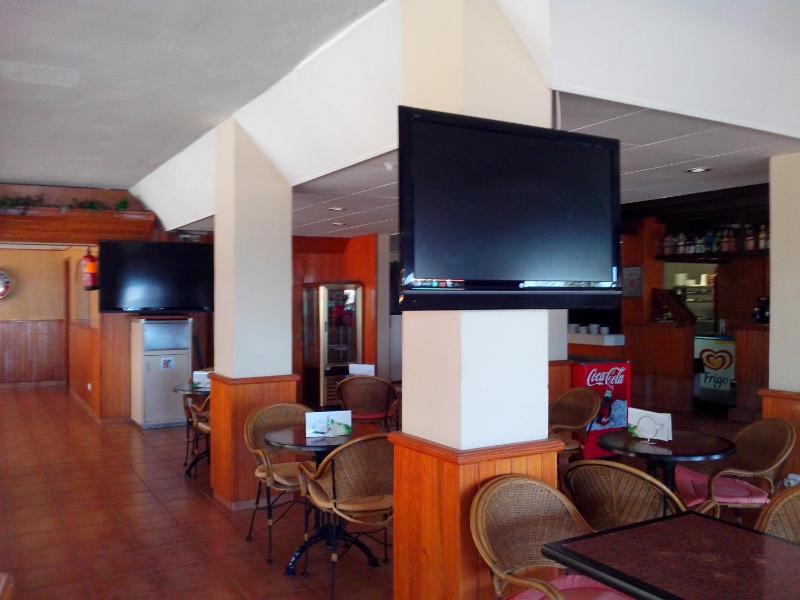 Hotel Marina Playa De Palma - image 5
