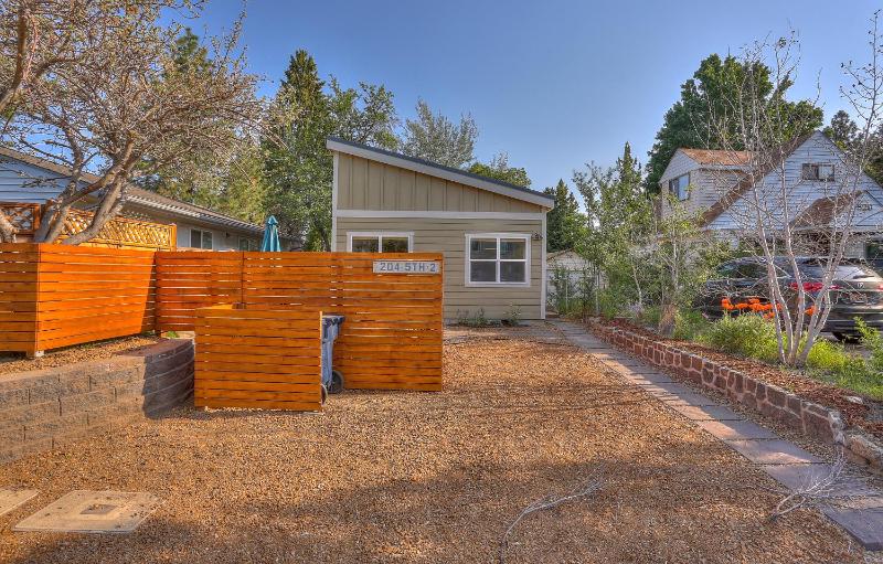 One-Bedroom House image 3