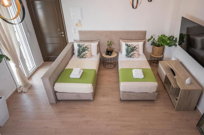 Ethyr City Living - image 24