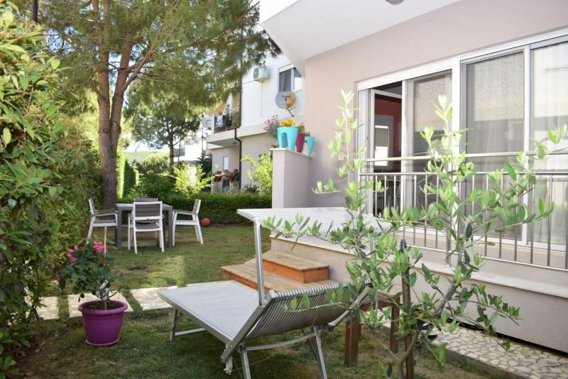 Rezidenca Primavera Apartments - image 1
