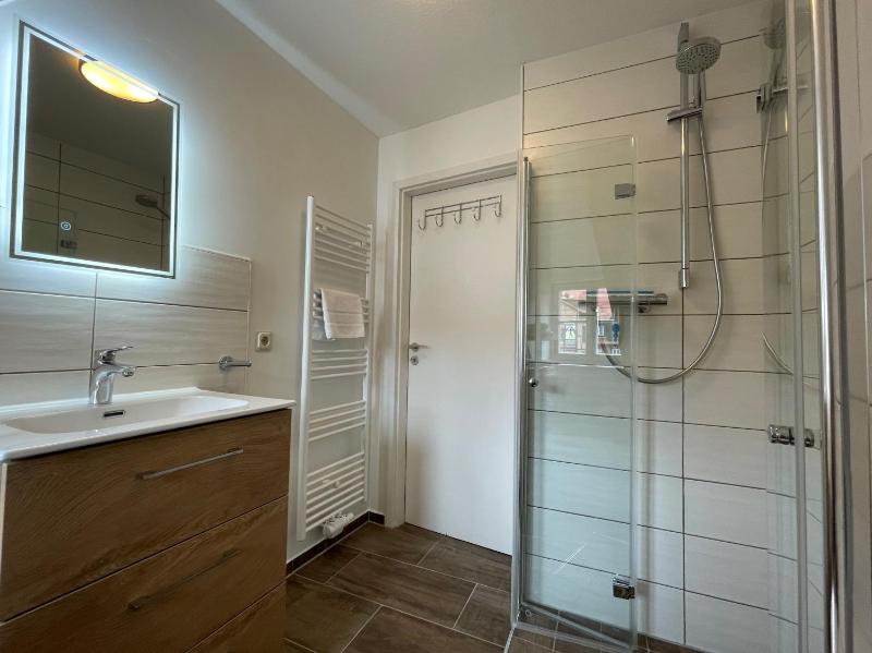 One-Bedroom Apartment with Balcony and high angle stairs - 2 image 4