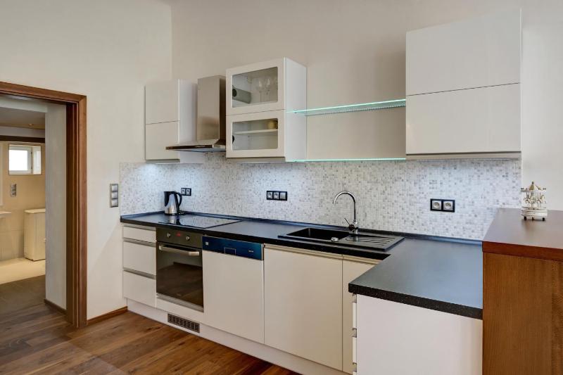 Historic Centre Apartments II - image 12