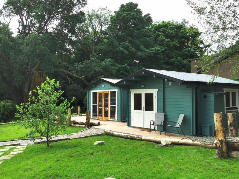 The Oaks Luxury Lodges Images