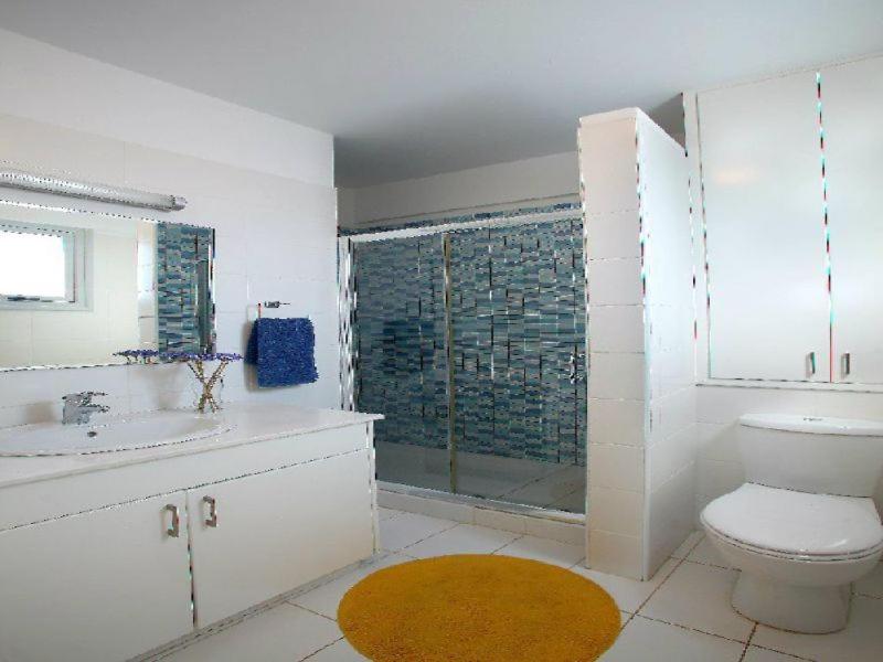 Architect's Villa - image 8