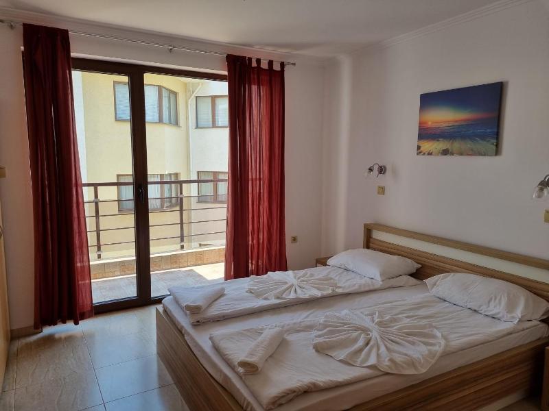 Diamond Apartments - image 2