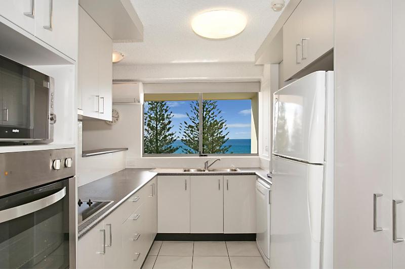 Solnamara Beachfront Apartments - image 12