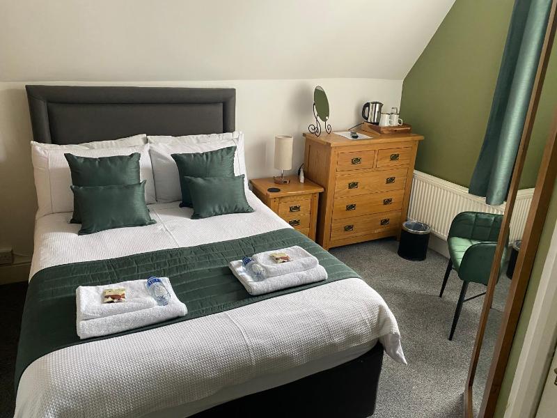 Standard Double Room image 1