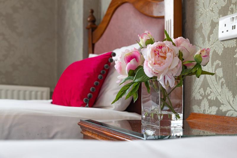 Standard Triple Room image 3