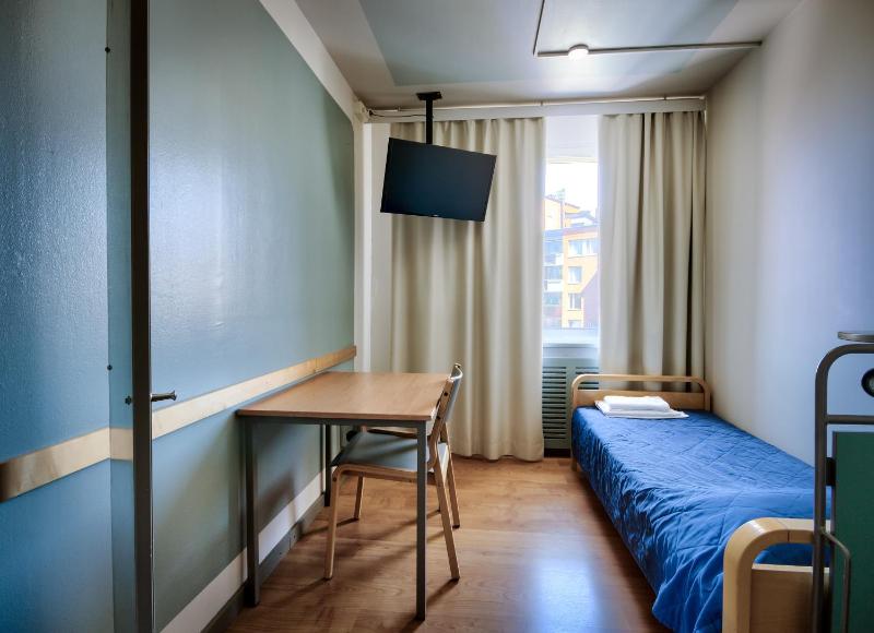 Standard Single Room with Shared Bathroom image 4