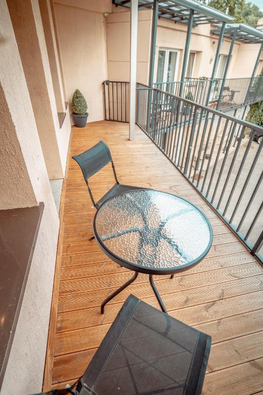 Alpetri Apartments - image 22