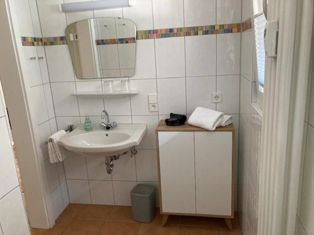 Apartment with Balcony image 3