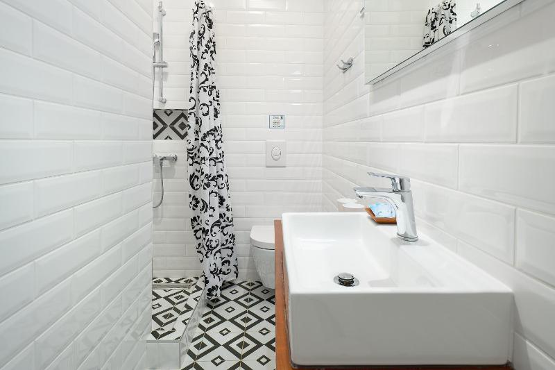 Bungalow image 3
