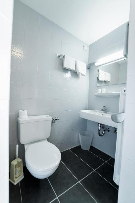 Triple Room image 3