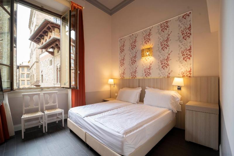 Triple Room image 3