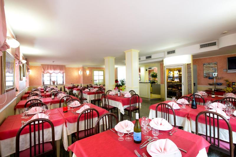 Hotel Le Soleil - image 38