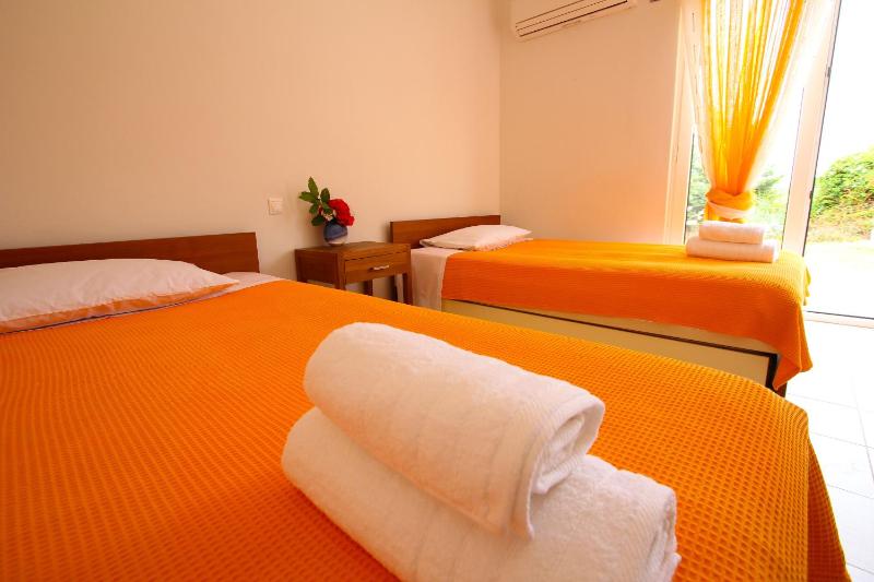 Four-Bedroom Villa image 4