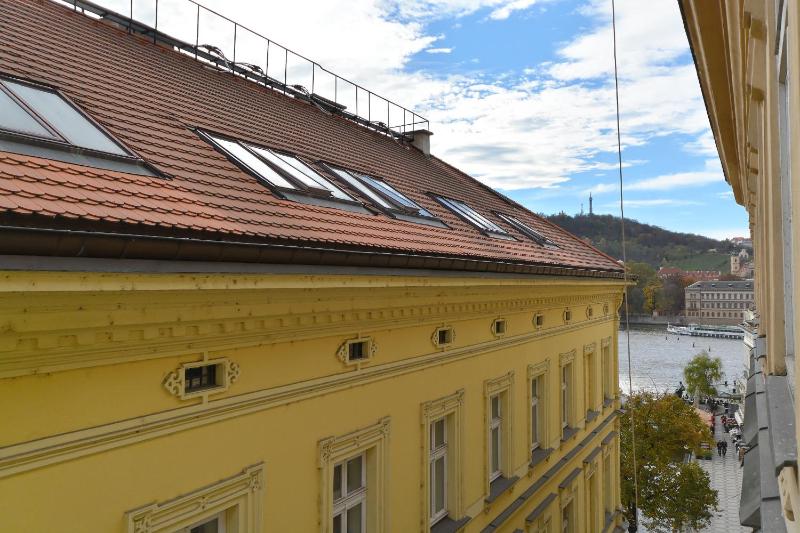 Historic Centre Apartments IV - image 8