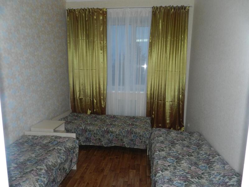 Bed in 3-Bed Dormitory Room image 3