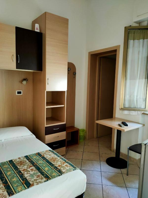 Double or Twin Room image 1