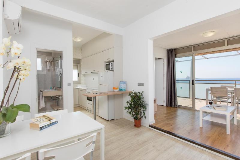 Flats Friends Atlantida - image 10