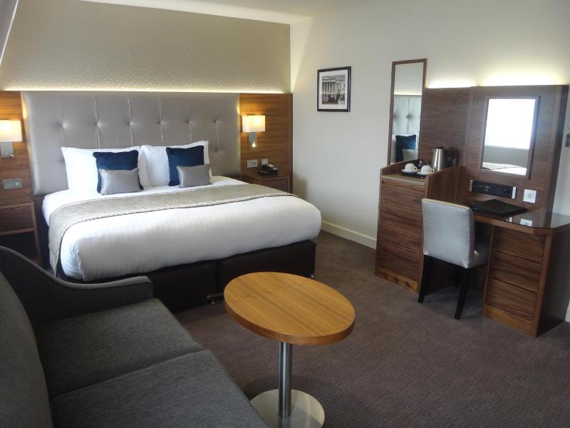 Suite image 4