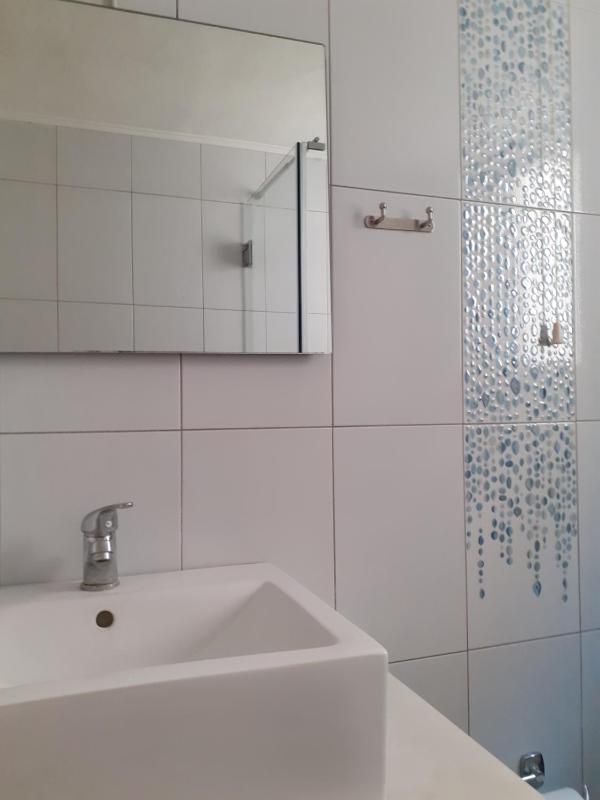 Two-Bedroom Apartment with Balcony image 1