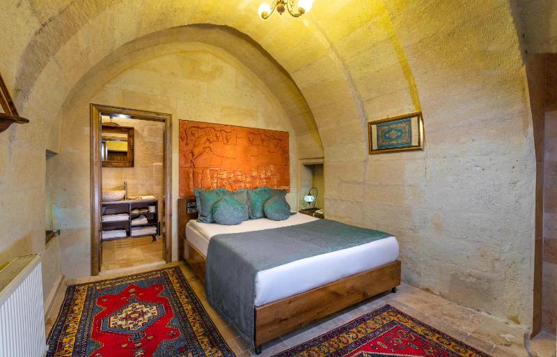 Standard Double Room image 1