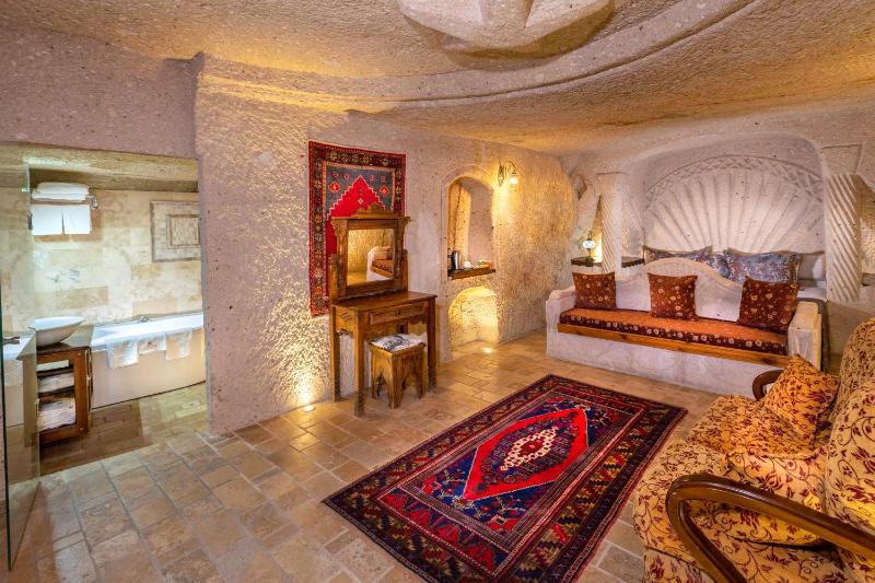 King Suite image 1
