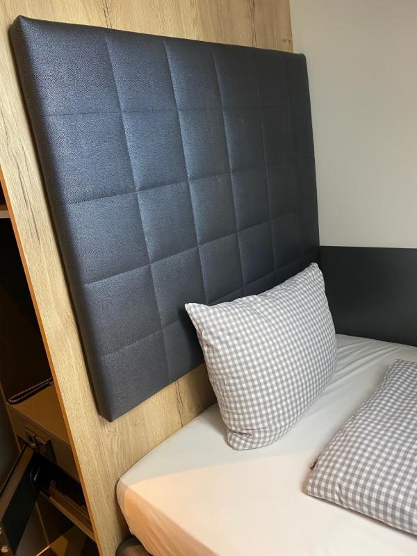 Munich Deluxe Hotel - image 14