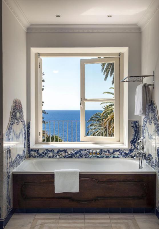 Presidential Suite image 4