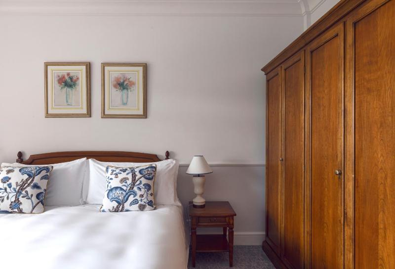 Superior Room image 3