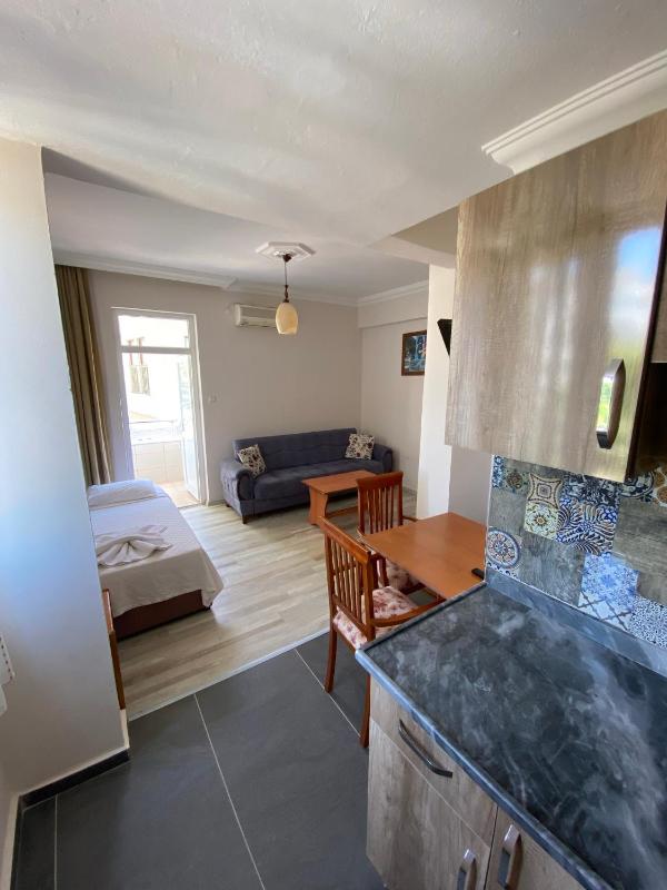 One-Bedroom Apartment (4 Adults) image 2