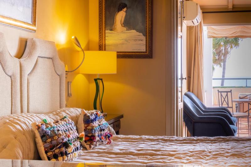 Superior Suite image 2