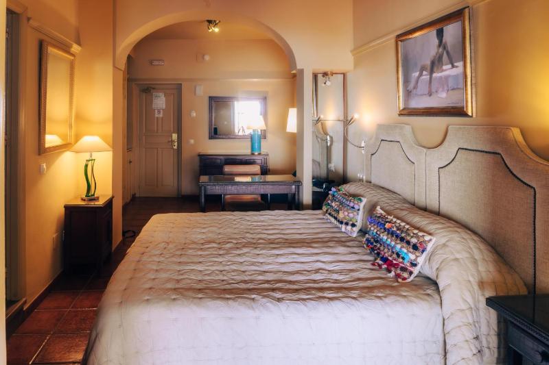 Superior Suite image 3