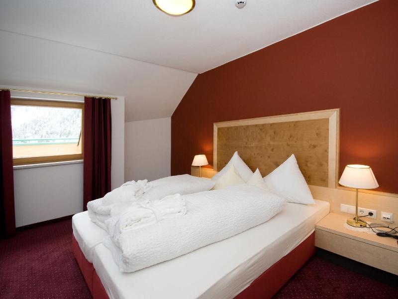 Double Room image 1