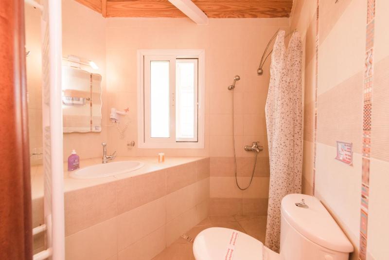 Superior Apartment image 3