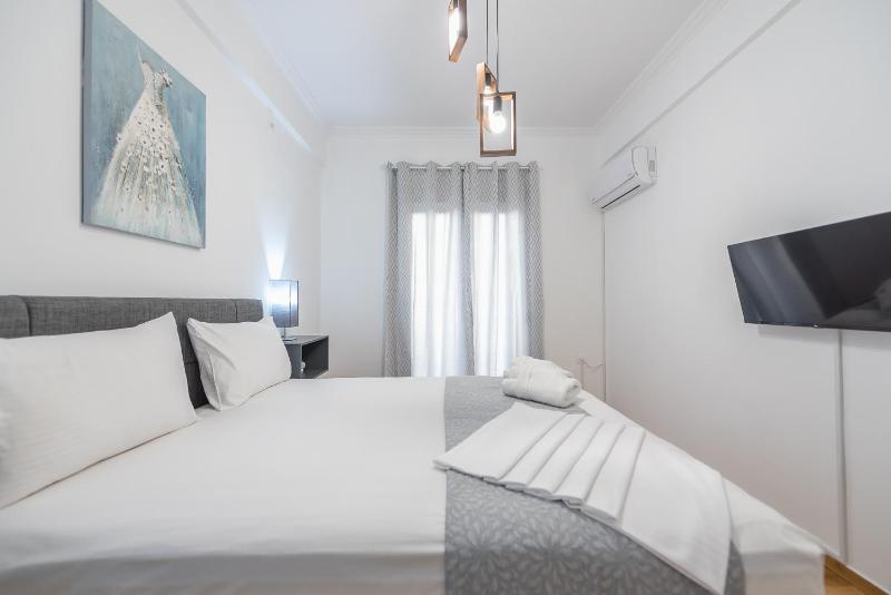 Athens Bright Suite by CloudKeys - image 4