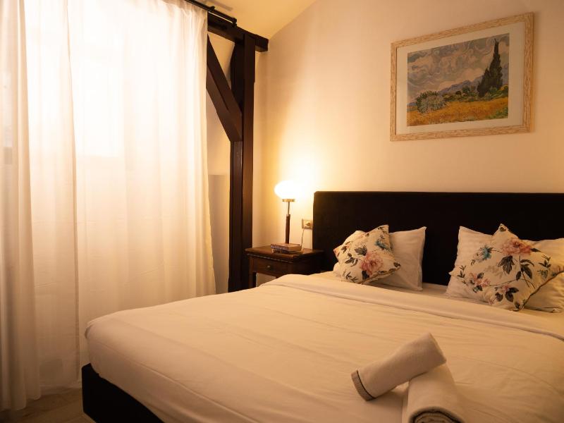 One Love Terrace Apartment - image 7