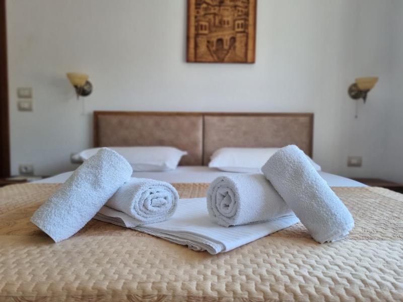 Double or Twin Room with Extra Bed image 2