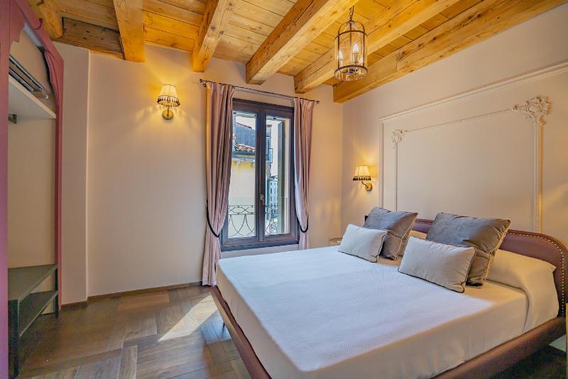 Corte Rubbi 8 Luxury Two-bedroom Apartment -Dimora Italia - - image 5