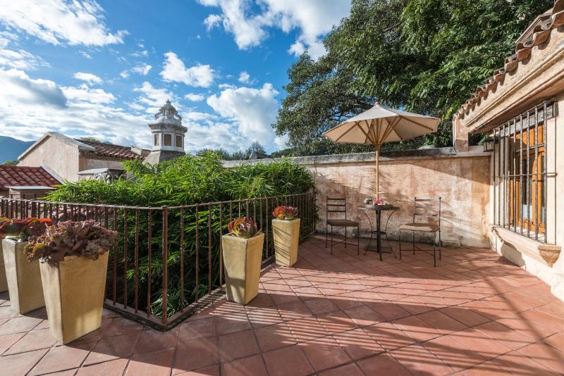 El Convento Boutique Hotel - image 12