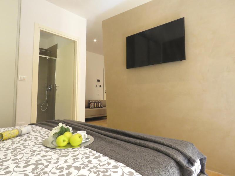 Ariosti Apartment - image 5