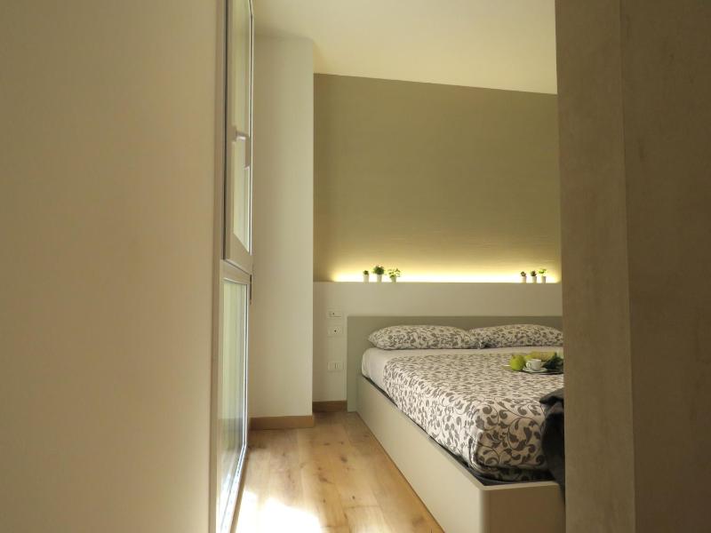 Ariosti Apartment - image 12