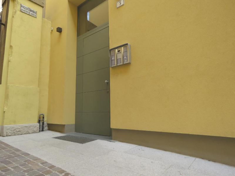 Ariosti Apartment - image 11