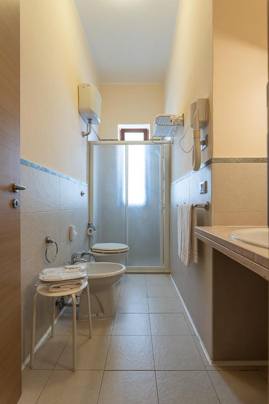 Basic Single Room image 2