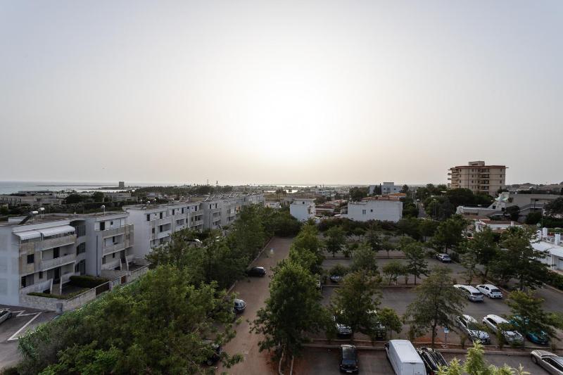 Double Room with Balcony image 3