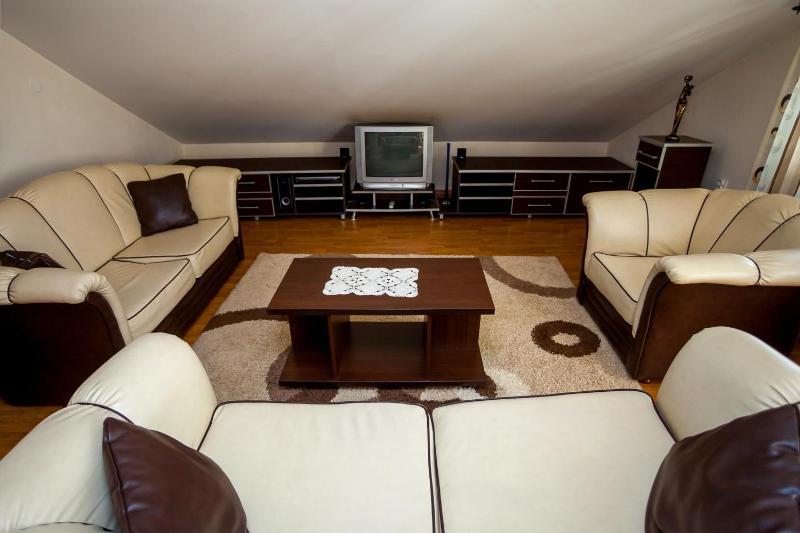 Two-Bedroom Apartment with Balcony image 3