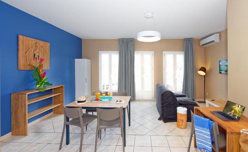Village Creole - image 14