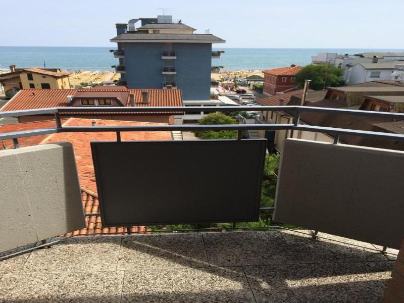 One-Bedroom Apartment with Sea View (4 Adults) image 4