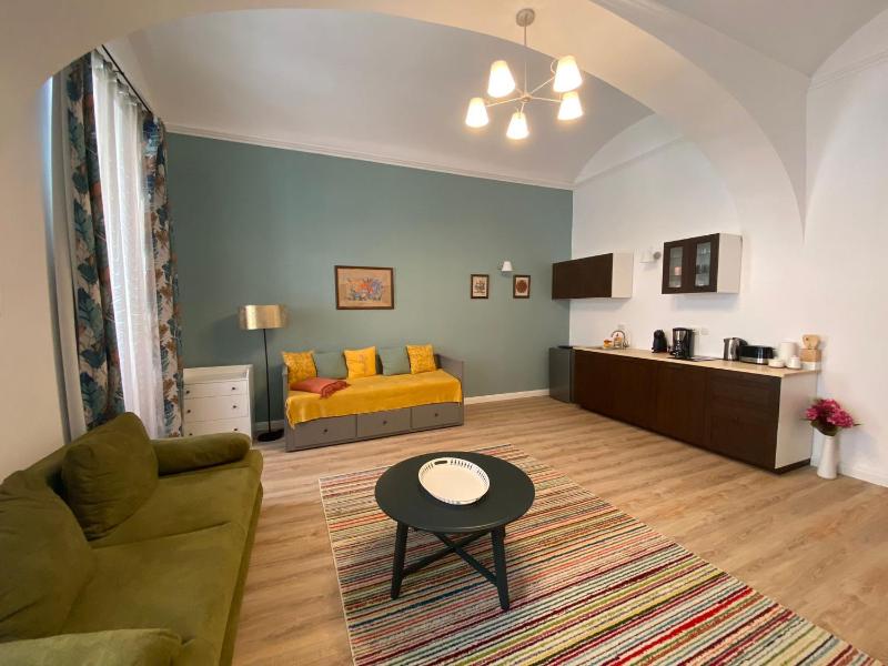 Urban City Apartment - image 6